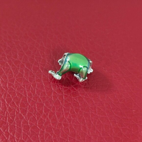 Pandora Climbing Frog Charm S925 Silver with box - Picture 4 of 11